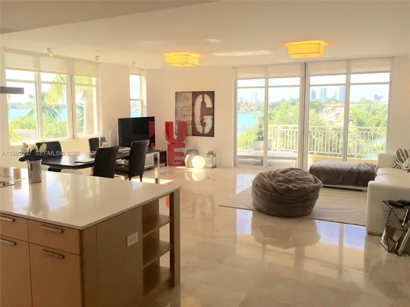 1 Century Ln APT 301, Miami Beach, FL 33139