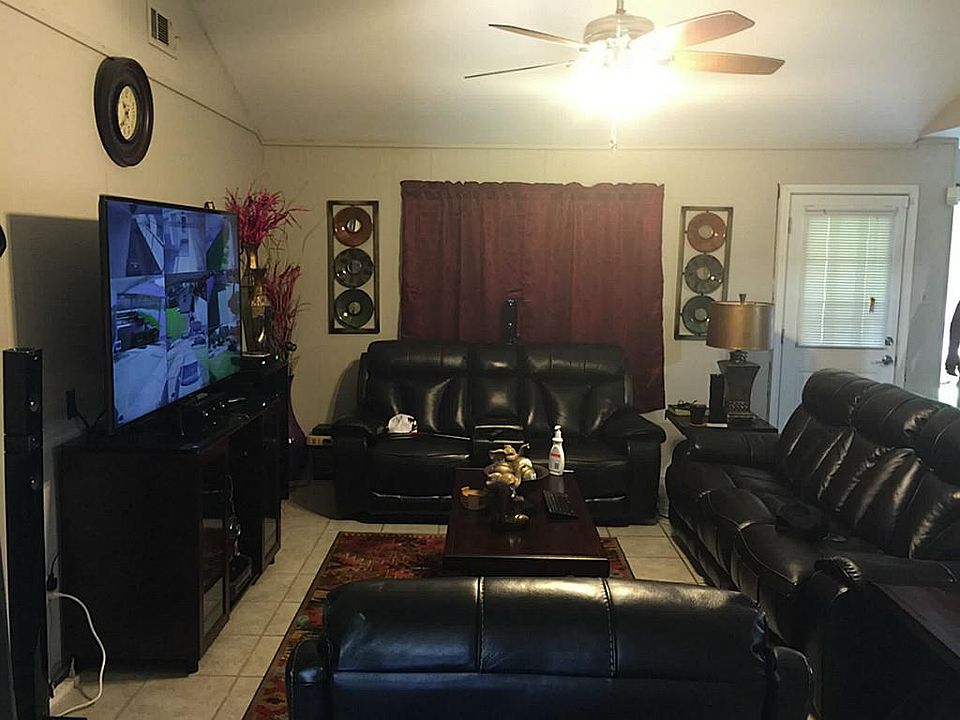 1st image of 8919 Troulon Dr
