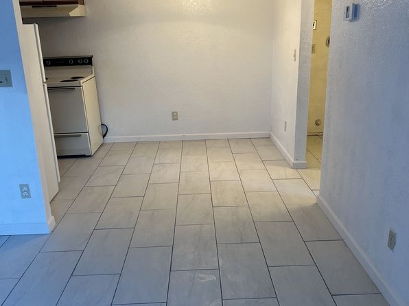 447 Calle Pinzon Unit C