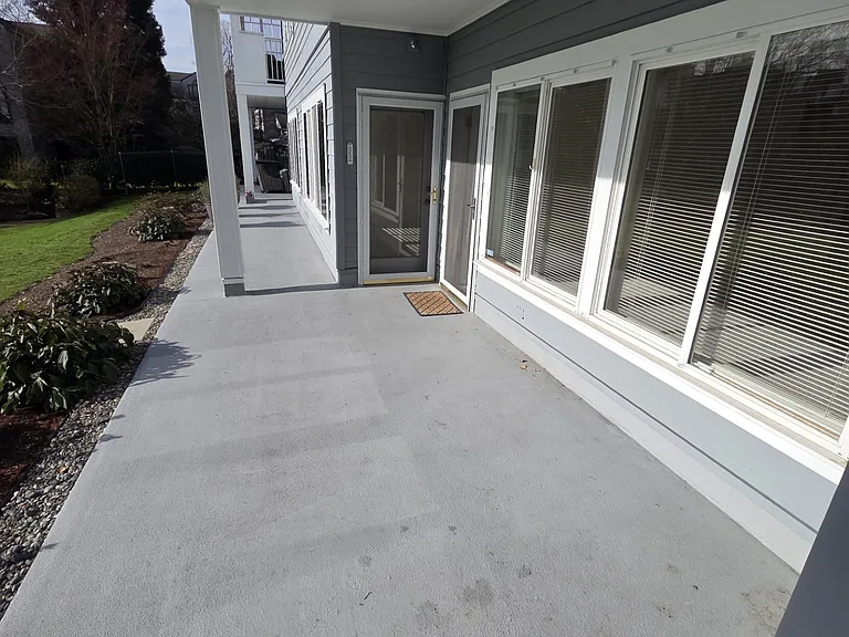 6125 NE 175th St #M102 — Photo 28