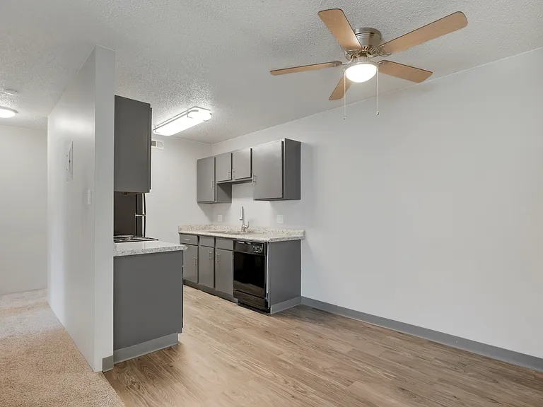 1803 Prairie Road - 301 — Photo 10