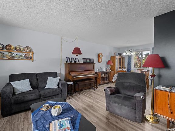 3rd image of 463 30th STREET E