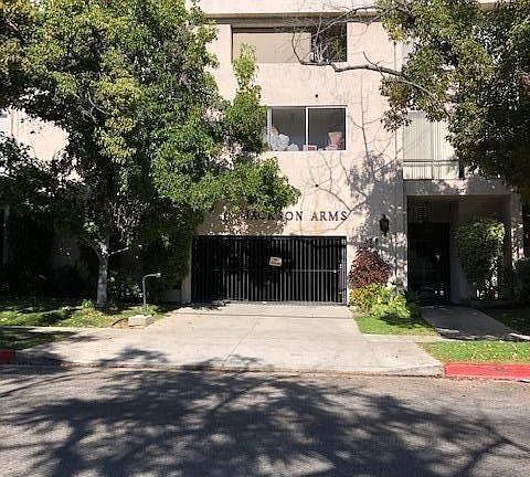 2nd image of 528 N Jackson St APT 302