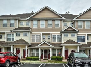 19 Putters Way UNIT 2, Middletown, NY