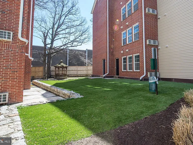 3308 Wyndham Cir #321 — Photo 33