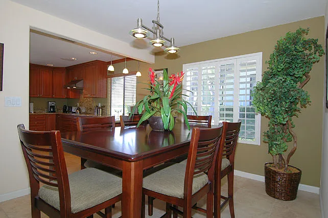 151 Avenida Las Palmas — Photo 6