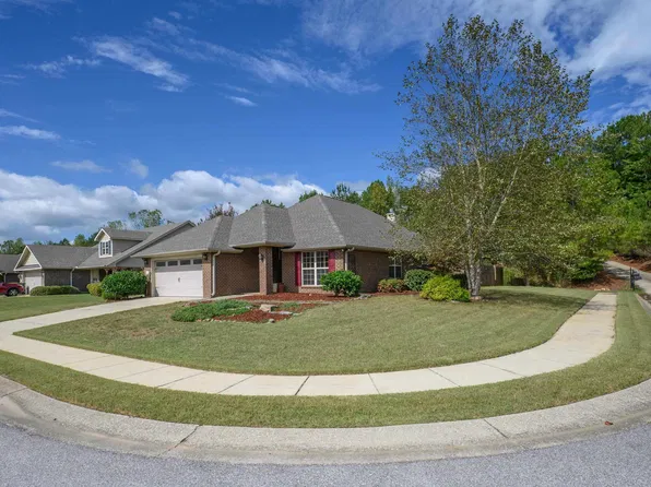 400 River Crest Dr N, Helena, AL 35080