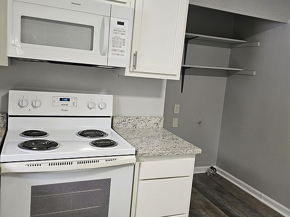 2nd image of 321 Longview Dr