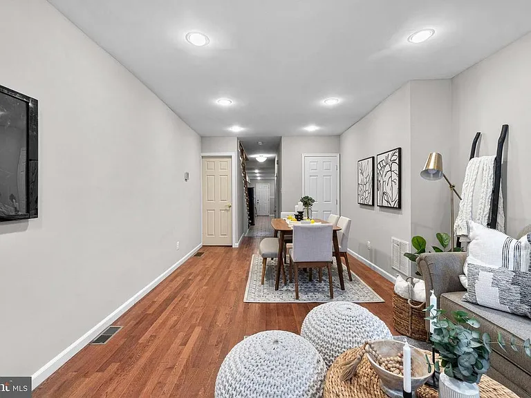 110 S Wolfe St — Photo 19
