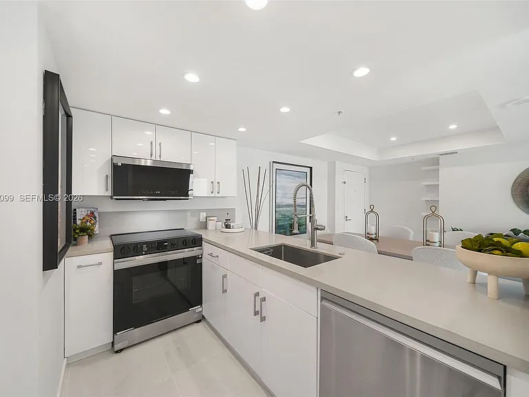 650 West Ave #1908 — Photo 12