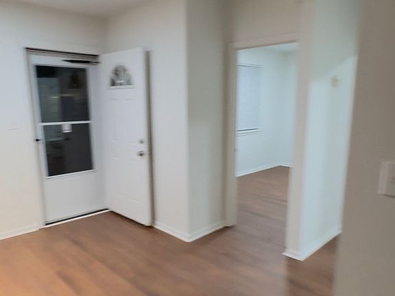 5th image of 2809 Virginia Ave