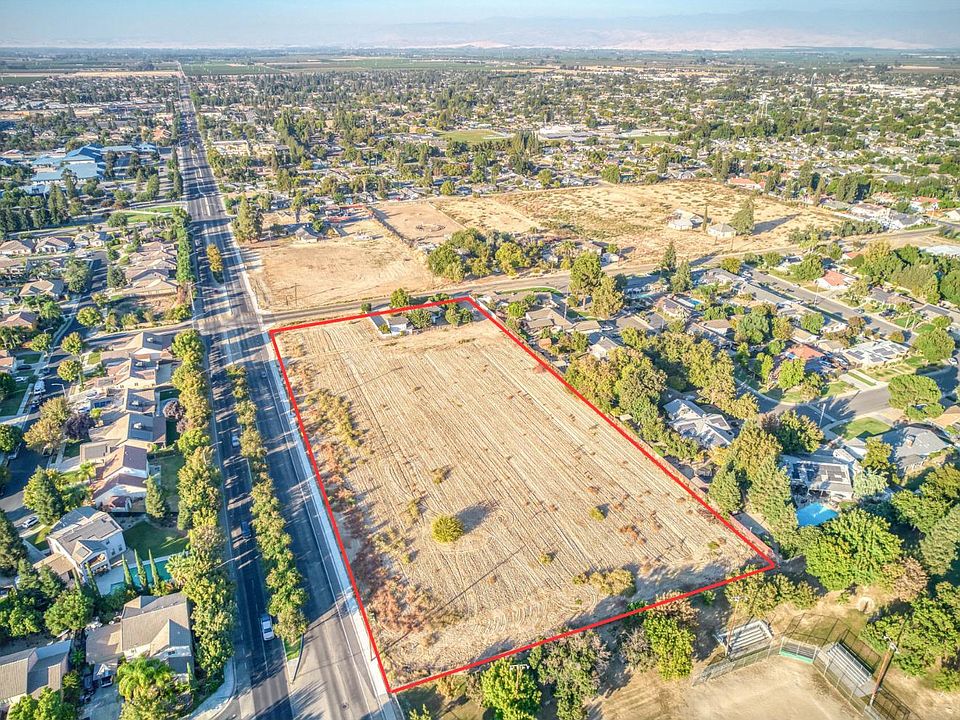 2nd image of 2599 Almond Ave