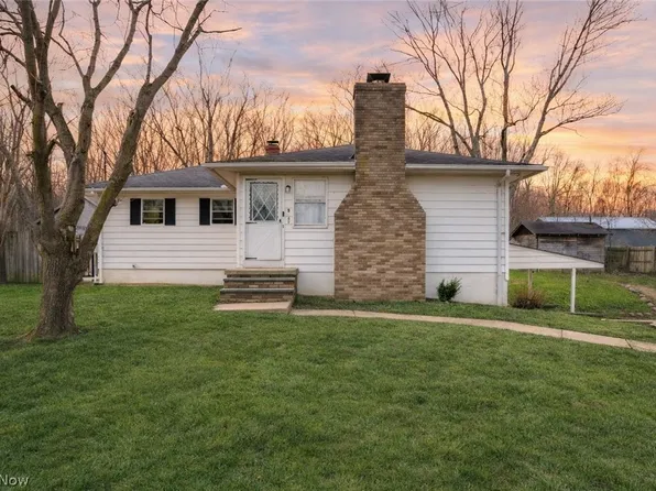 5789 E Law Rd, Valley City, OH 44280