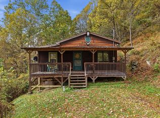 3453 Brock Ridge Rd, New Martinsville, WV 26155