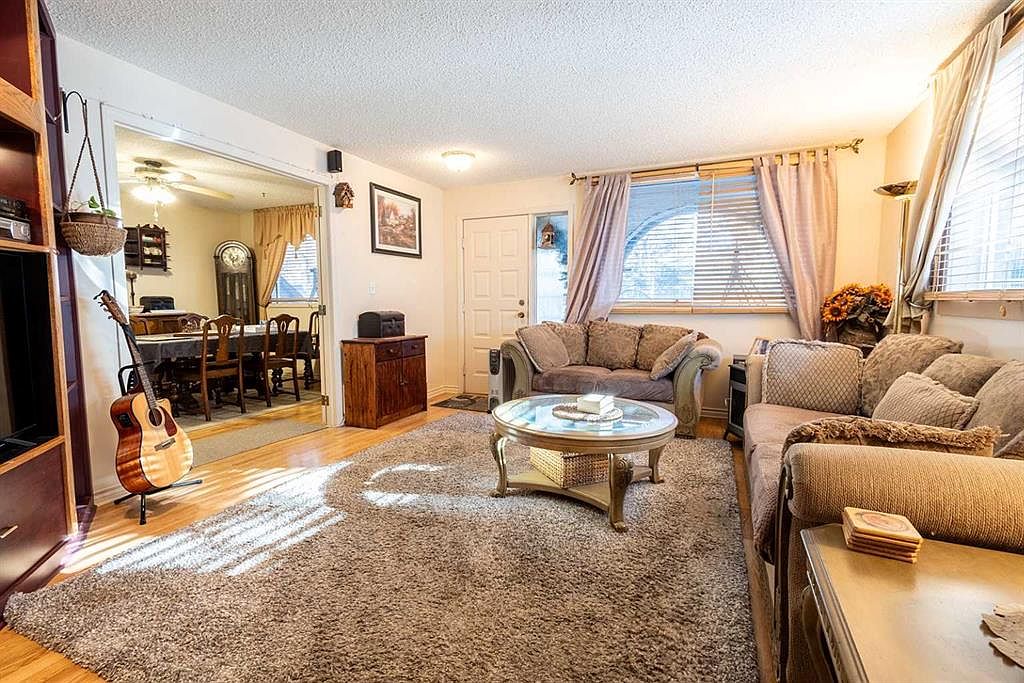 612 E 12th St S, Lethbridge, AB T1J 2R9 | MLS #A2091358 | Zillow