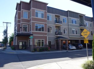 4005 NE 3rd Pl #2D, Renton, WA 98056