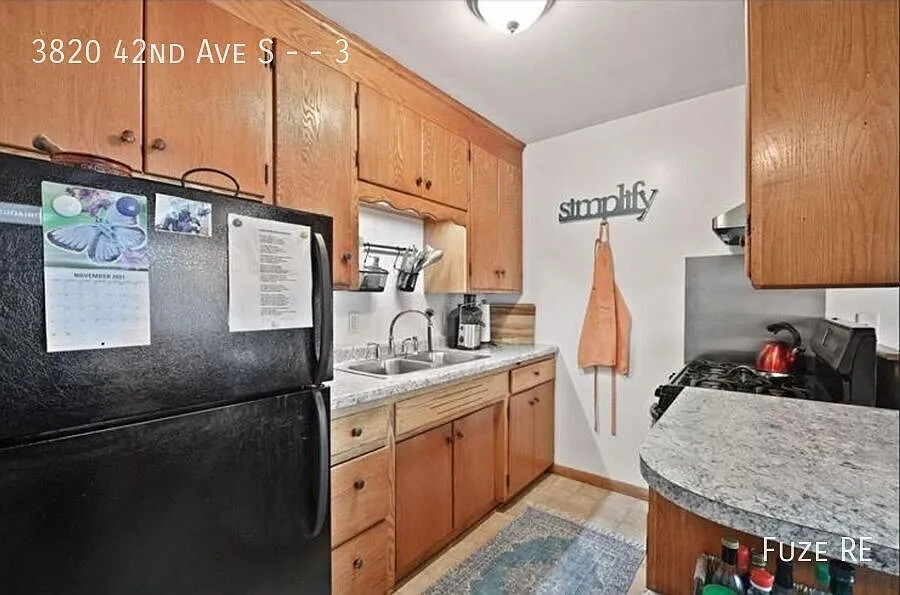 Charming 1-Bedroom Unit in Minneapolis! — Photo 2