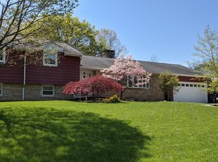 1479 Kirkley Rd, Columbus, OH 43221