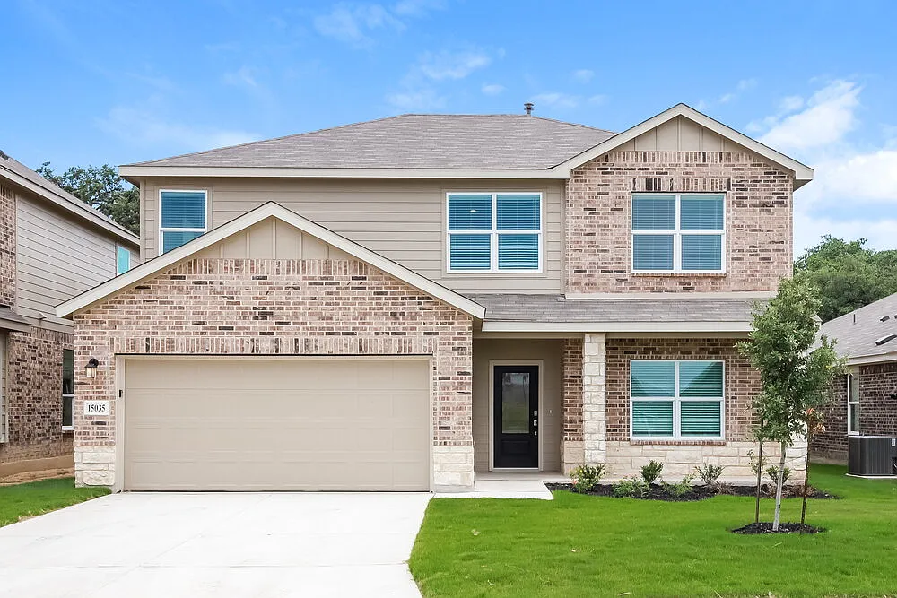 5 bed, 3.5 bath, 2666 sqft, $2,430 — Photo 1