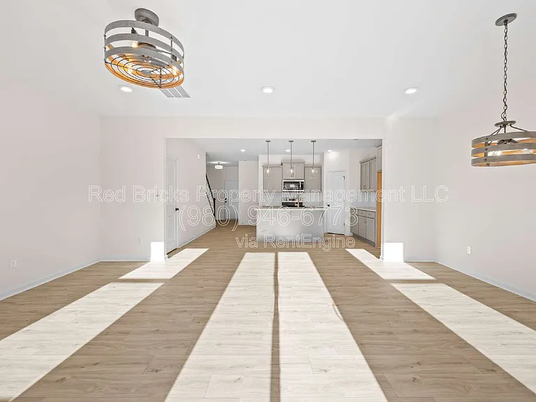 11027 Pagebrook Ln — Photo 6