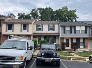 9176 Forest Breeze Ct, Springfield, VA 22152