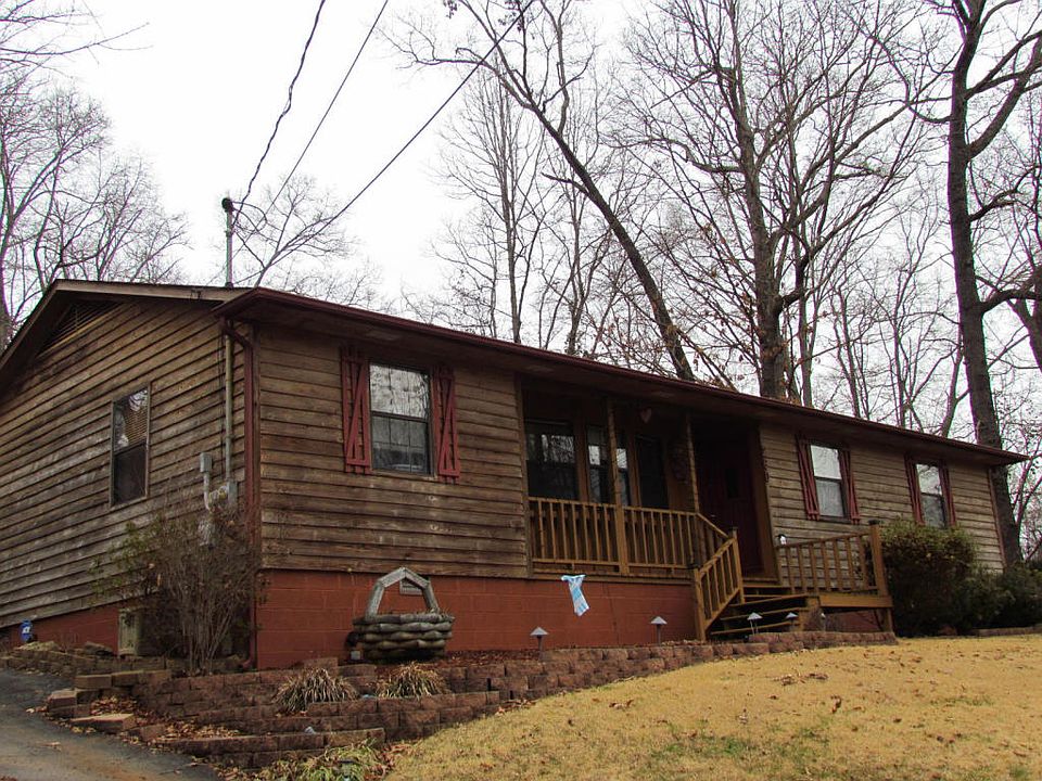 1st image of 260 Cindy Dr