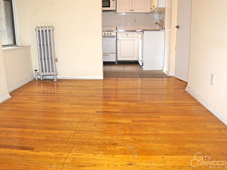 1st image of 310 W 14th St APT 1D