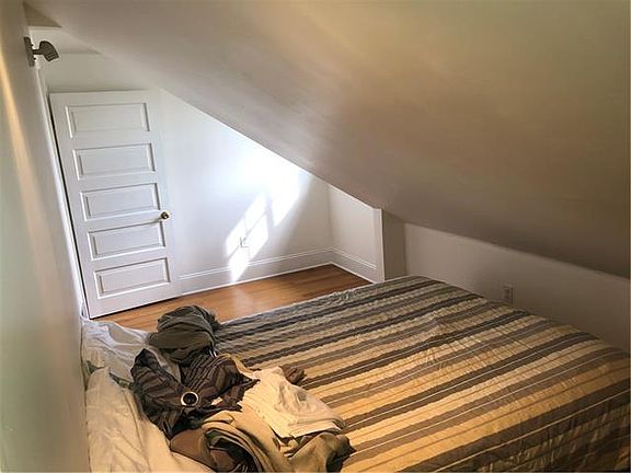 4th image of 1401 Napoleon Ave #301