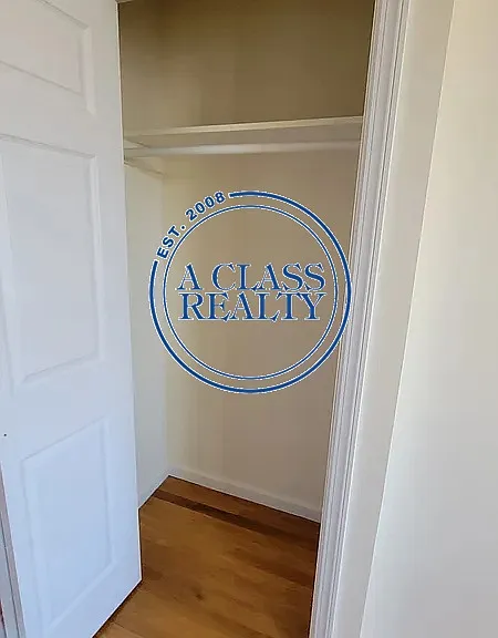 2802 Steinway St #3L — Photo 13
