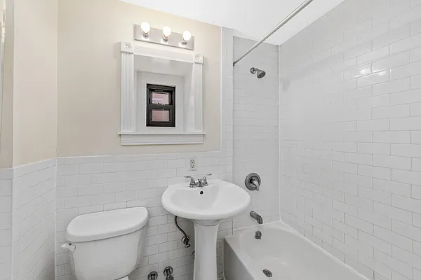 Rented by Living New York | media 1