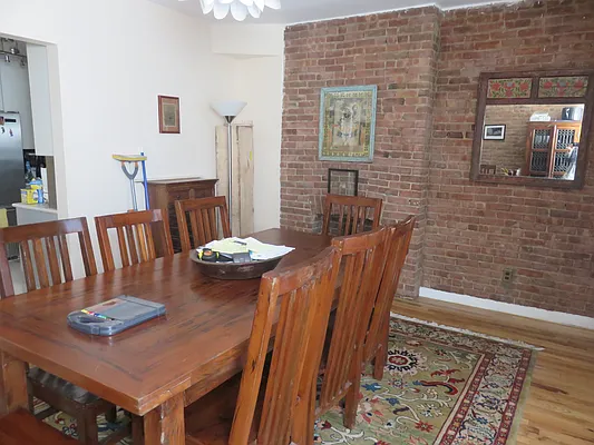 Rented by Space Real Estate | media 45