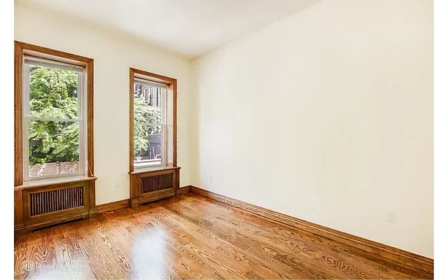 Rented by Douglas Elliman | media 10