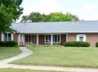 1322 Kellogg St, Green Bay, WI 54303