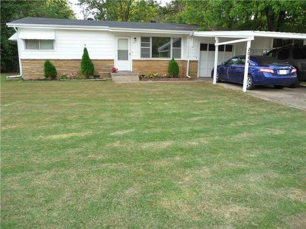 2011 W Wedington Dr