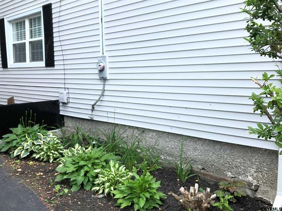 4th image of 45 Canal Ave