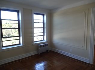 2553 34th St APT 15, Astoria, NY 11103