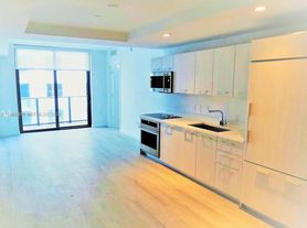 55 SW 9th St