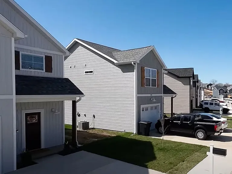 185 Sierra Cir — Photo 31