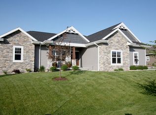 7723 Catchfly Ln, Deforest, WI 53532