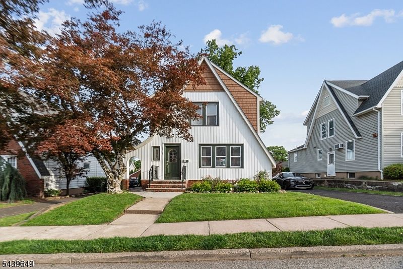 1st image of 56 Summer St
