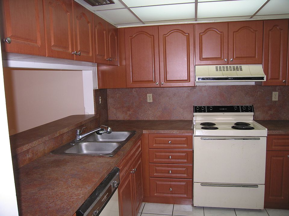 2nd image of 10317 NW 9th Street Cir #9