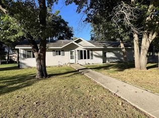 540 E Grove St, Muscoda, WI 53573