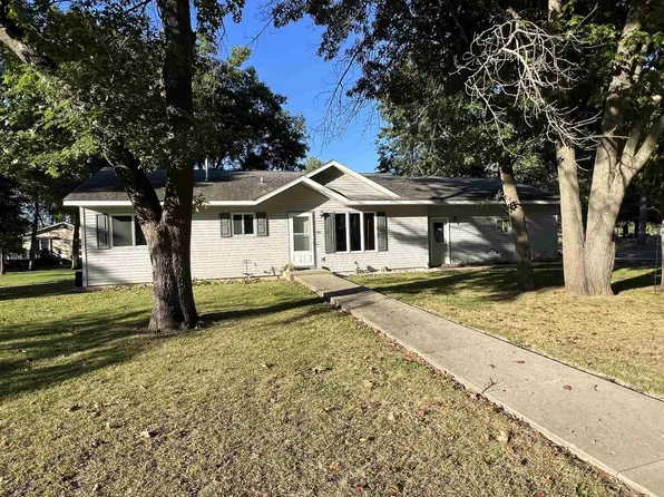 540 East Grove Street, Muscoda, WI 53573