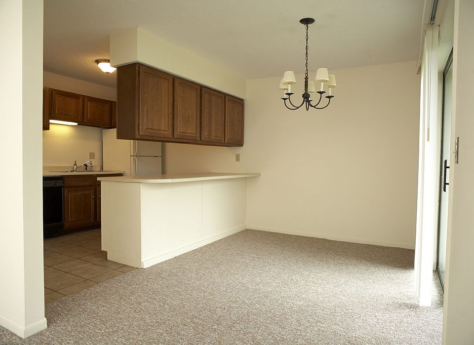 dining room with walk out patio