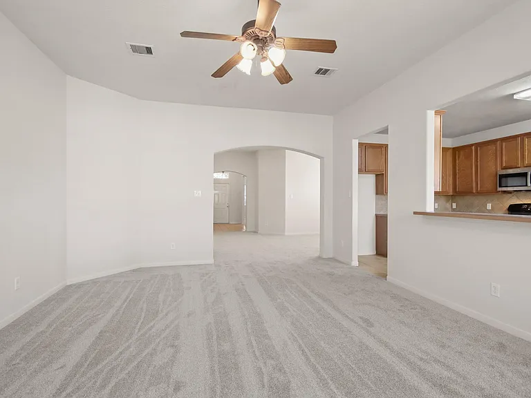 15114 Cave Creek Dr — Photo 7