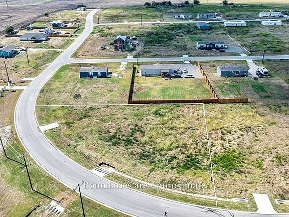 5th image of 224 Altamira Ave