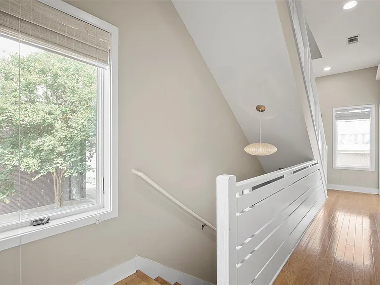 1702 S Lamar Blvd #3 — Photo 12