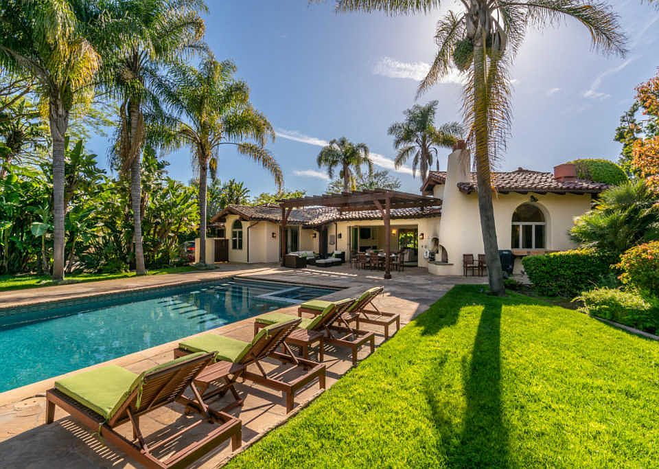 1st image of 190 Tiburon Bay Ln