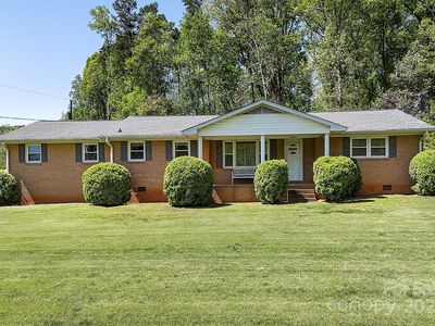 2218 Woodcrest Dr, Kannapolis, NC, 28081