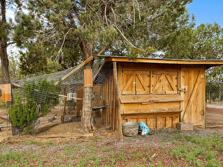 5066 Iris St — Photo 27